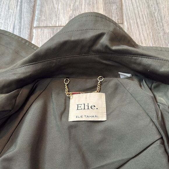 Elie Tahari Olive Green Light‎ Weight Trench Coat Retails $158 SZ Small - Picture 2 of 9